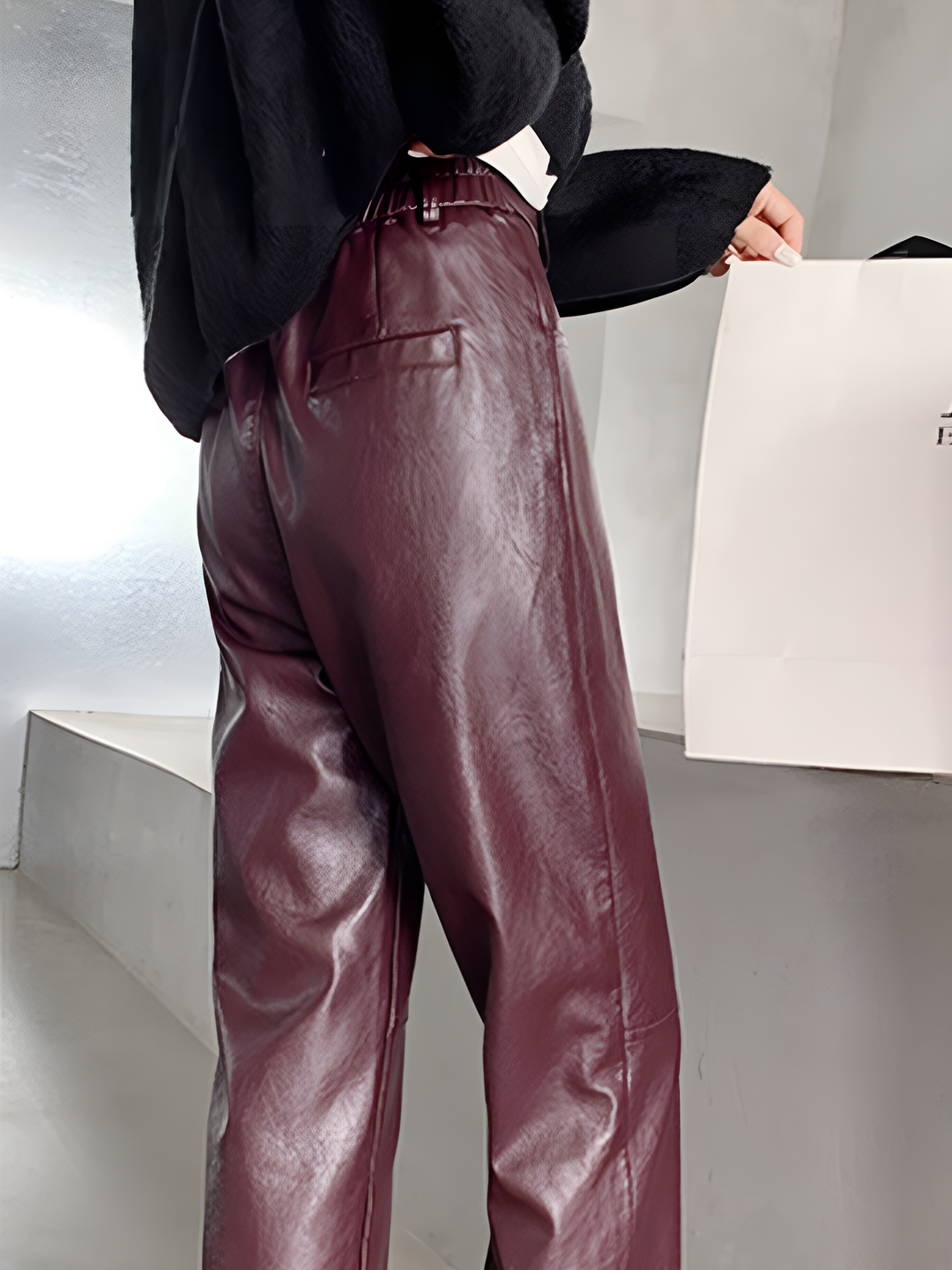 Pantalons Courts en Similicuir