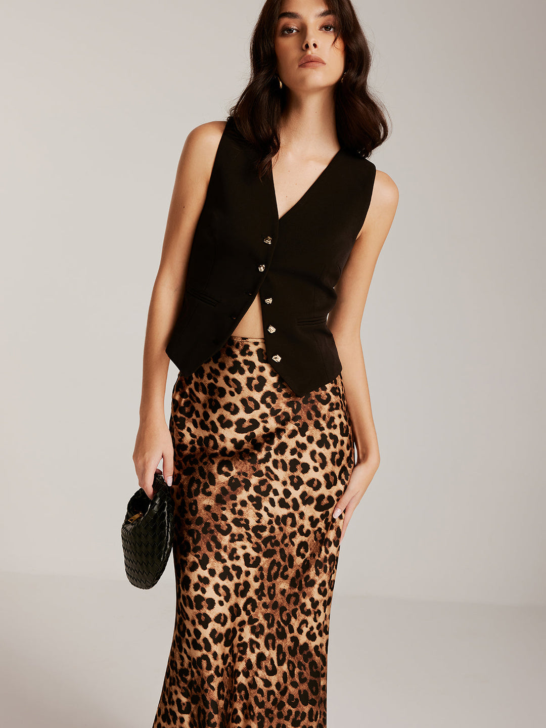 Ensemble Jupe avec Fermeture Éclair Léopard et Gilet à Boutons Métalliques