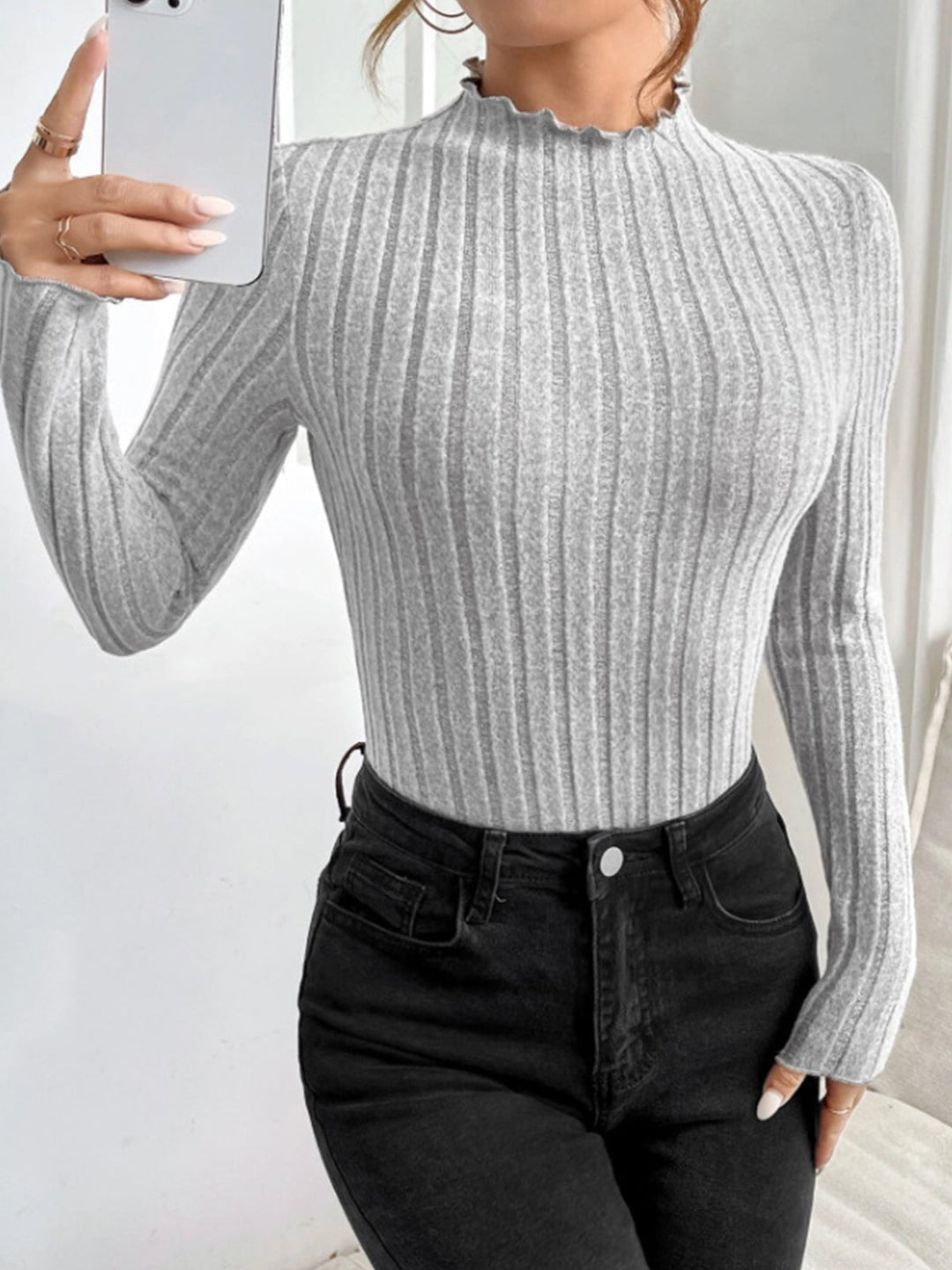Bodysuit Ajusté à Col Montant et Bordure en Laitue
