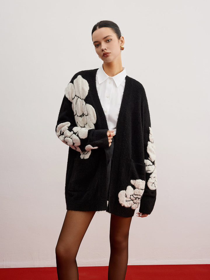 Cardigan en maille florale