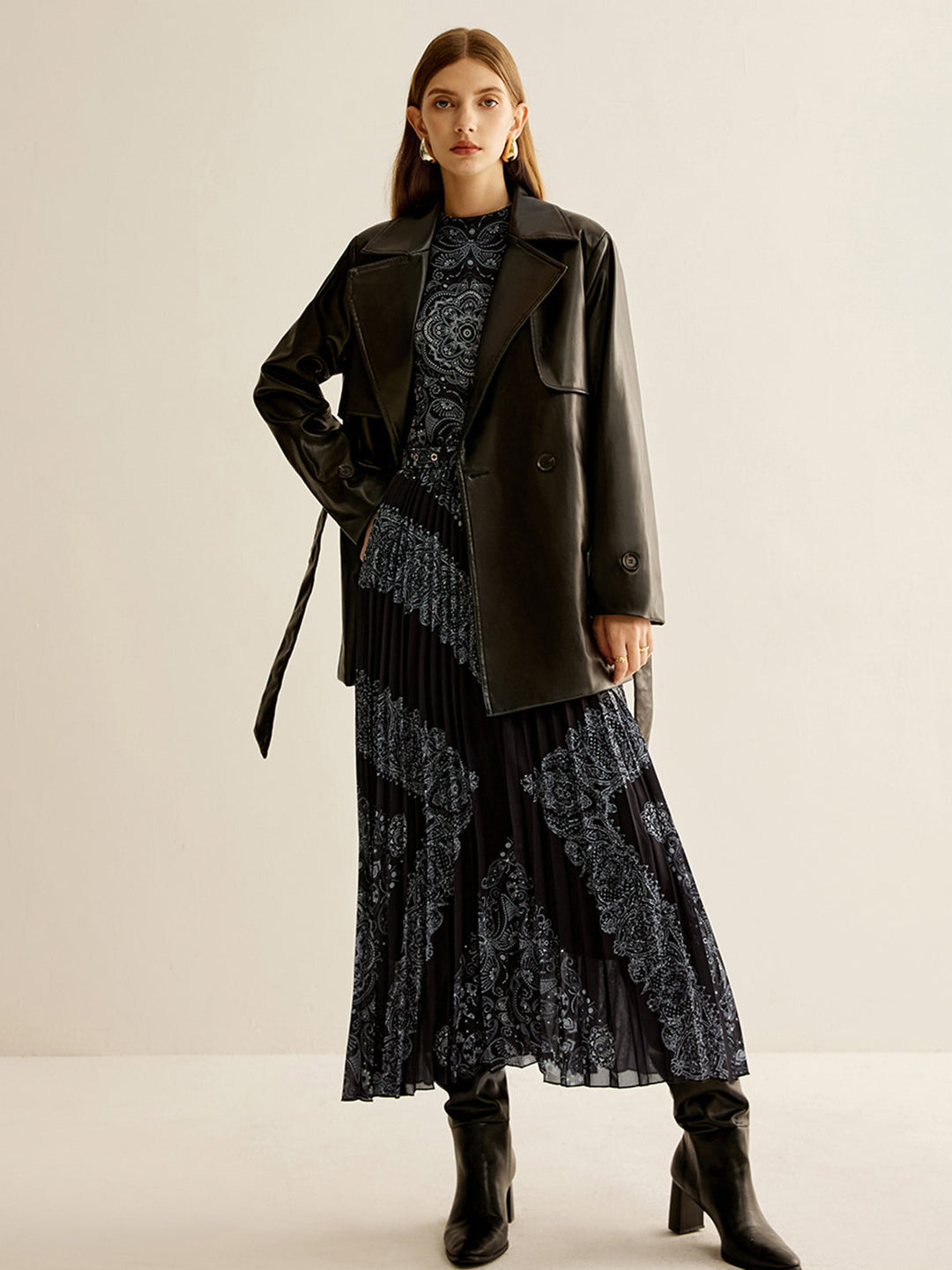 Robe Longue Sans Manches Plissée Bohème avec Ceinture