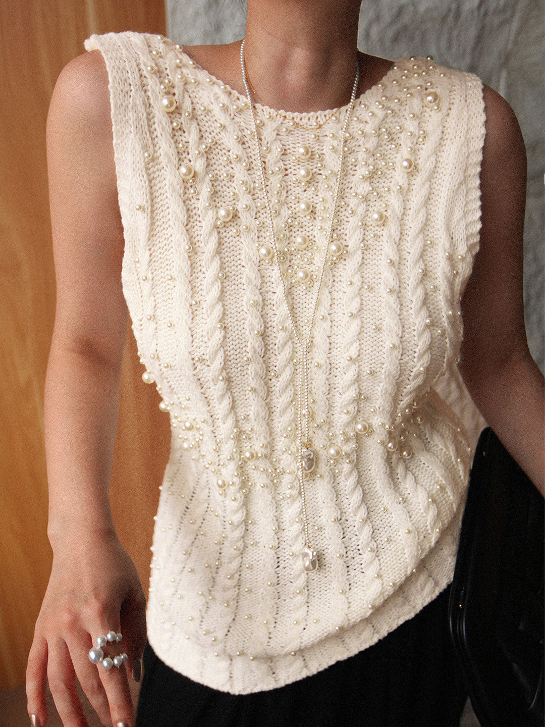 Gilet en tricot avec perles et strass