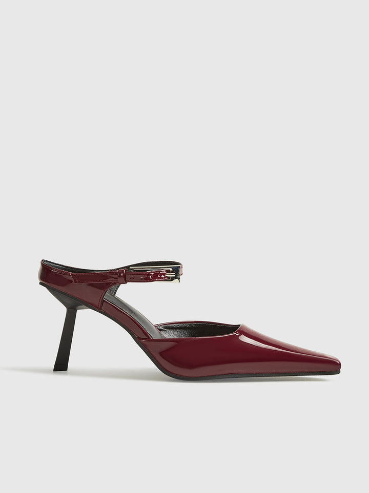 Chaussures à talons hauts à bout pointu et bride arrière