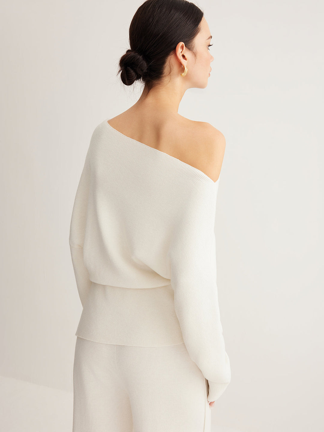 Haut en maille asymétrique en mélange de laine