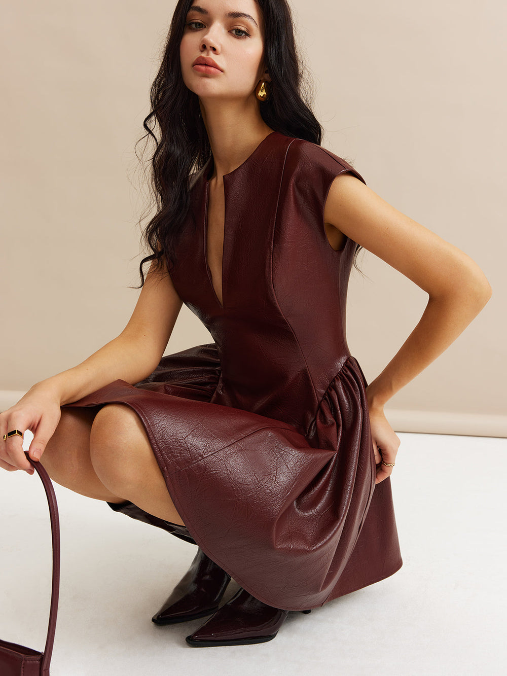 Robe à volants en similicuir