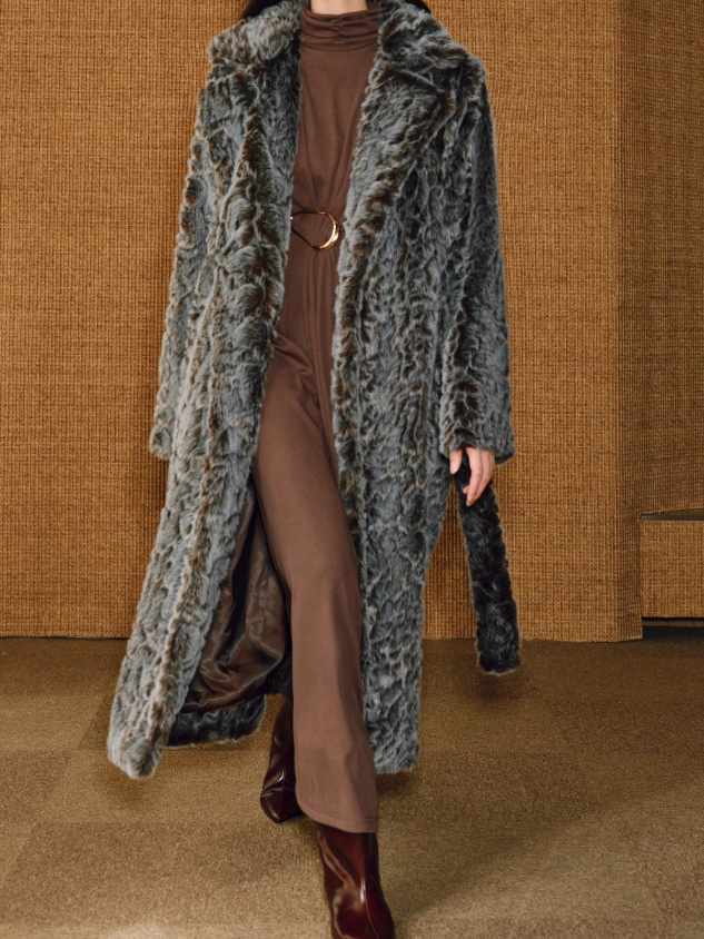 Robe Longue Plissée à Col Roulé