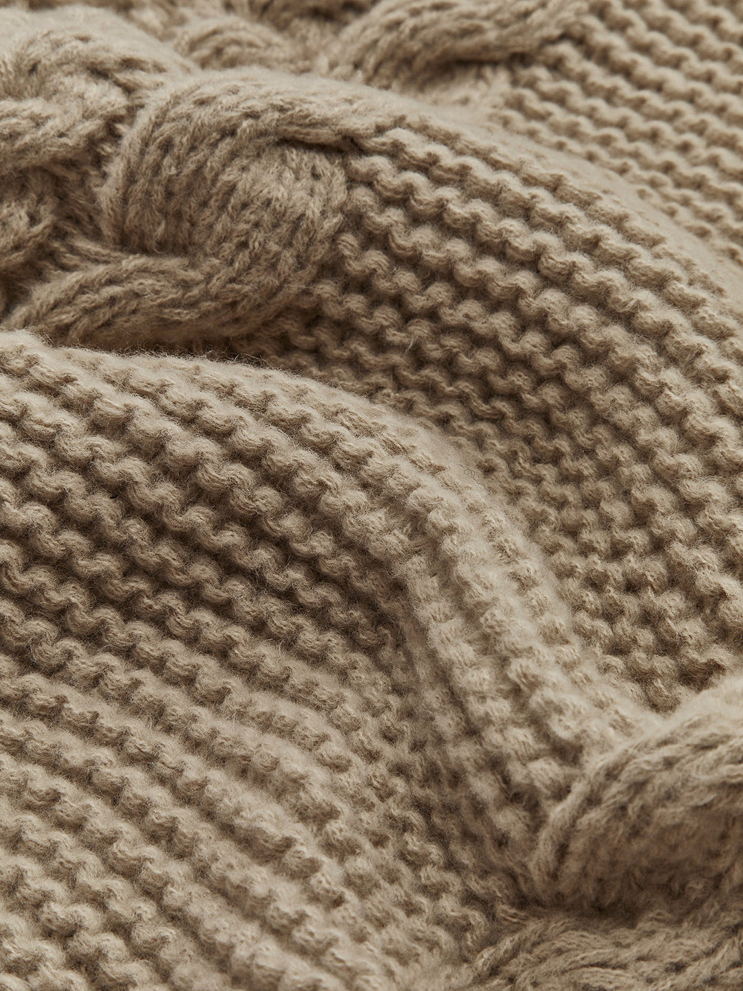 Pull en maille torsadée à col rond pour femme