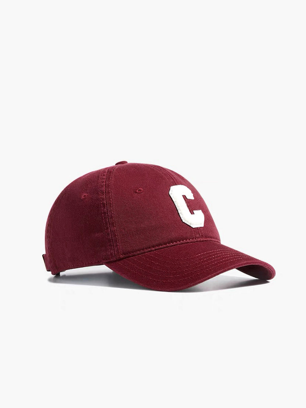 Casquette en coton souple avec lettre C