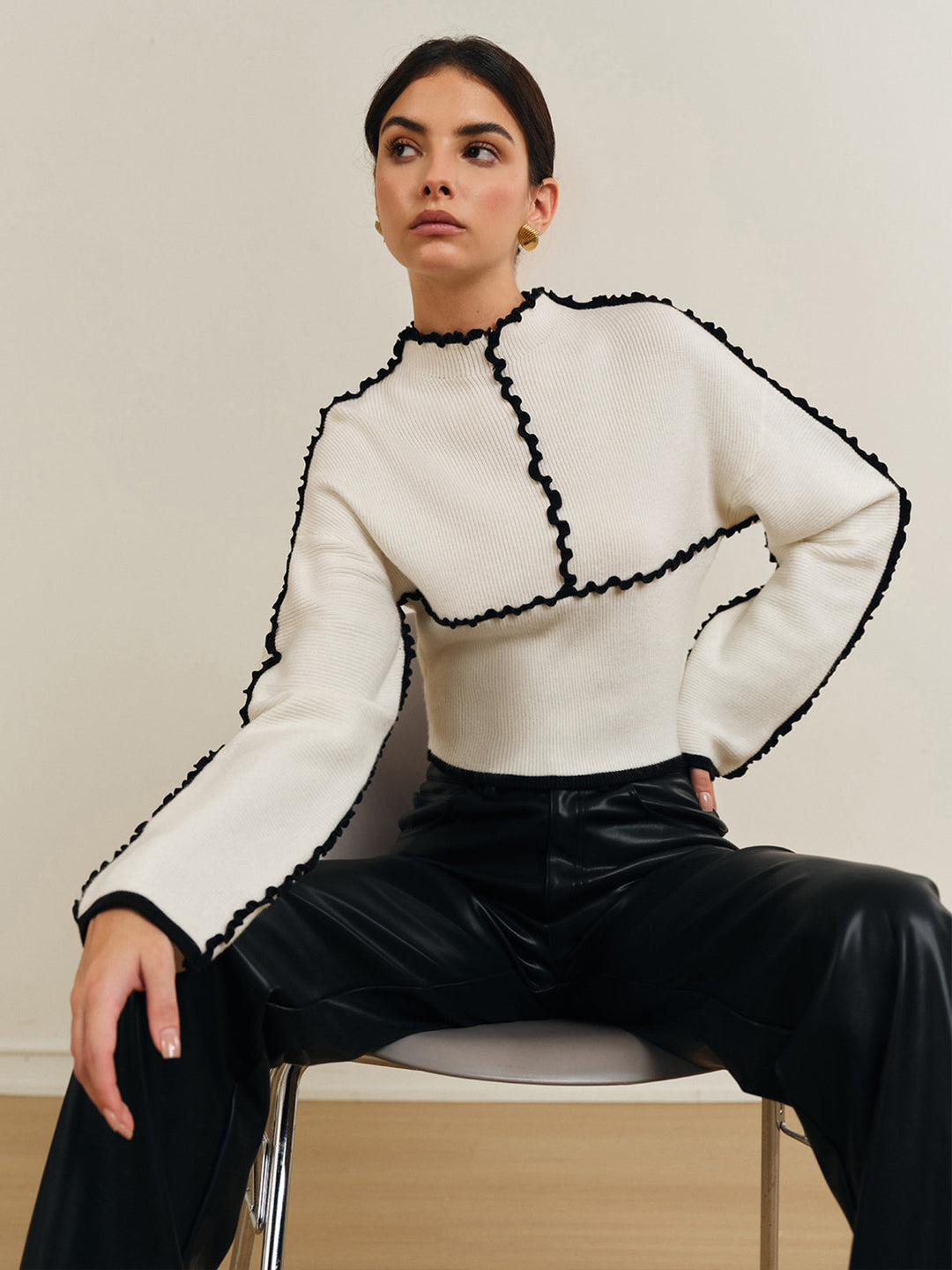 Haut en tricot à bordure festonnée