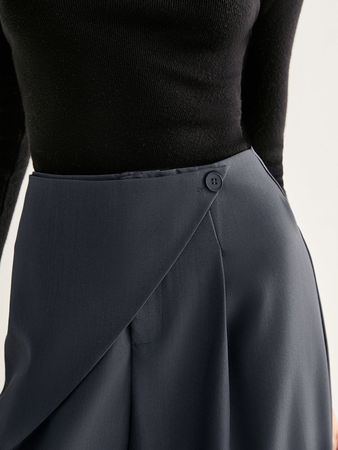 Pantalons Amples Asymétriques