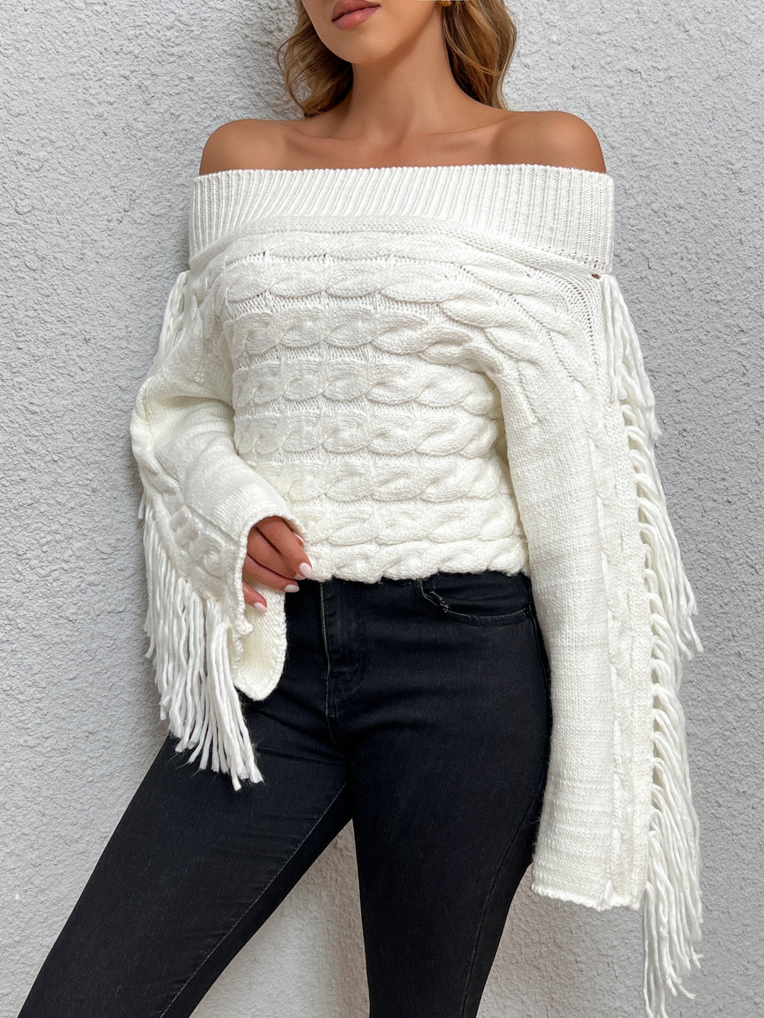 Pull à épaules dénudées à franges Behème