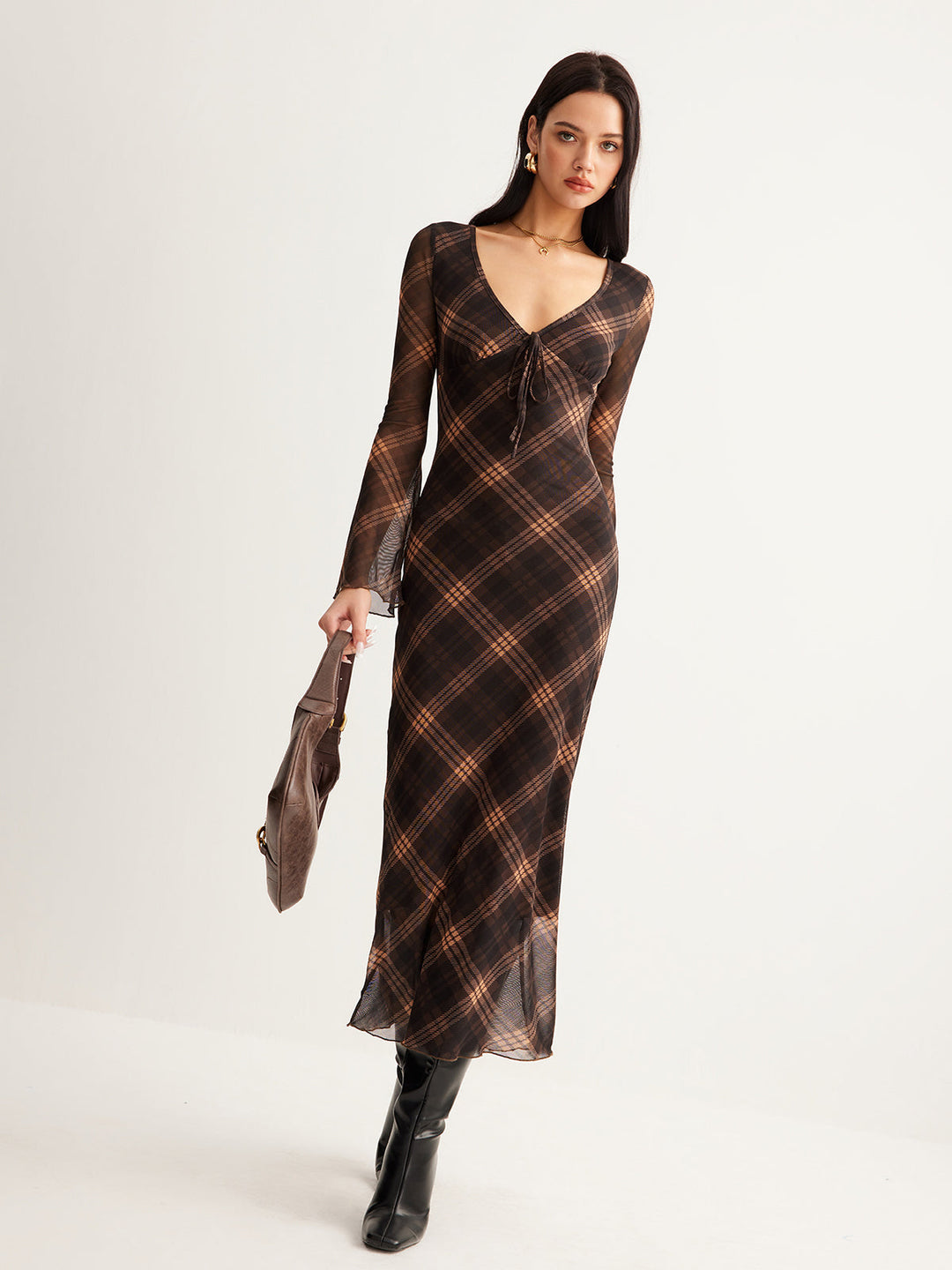 Robe en maille à manches cloche semi-transparente à carreaux