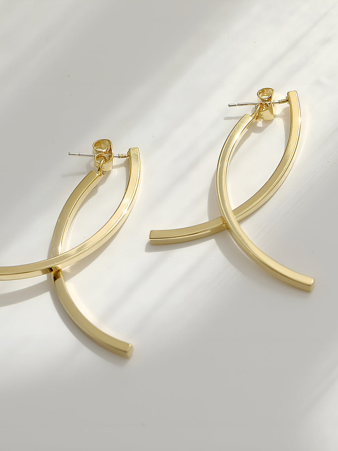 Boucles d'oreilles à pendentif géométrique