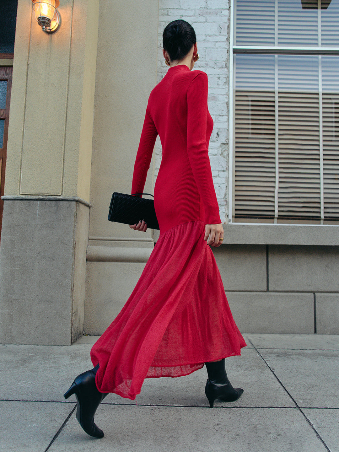 Robe Pull Col Montant À Empiècements Plissés