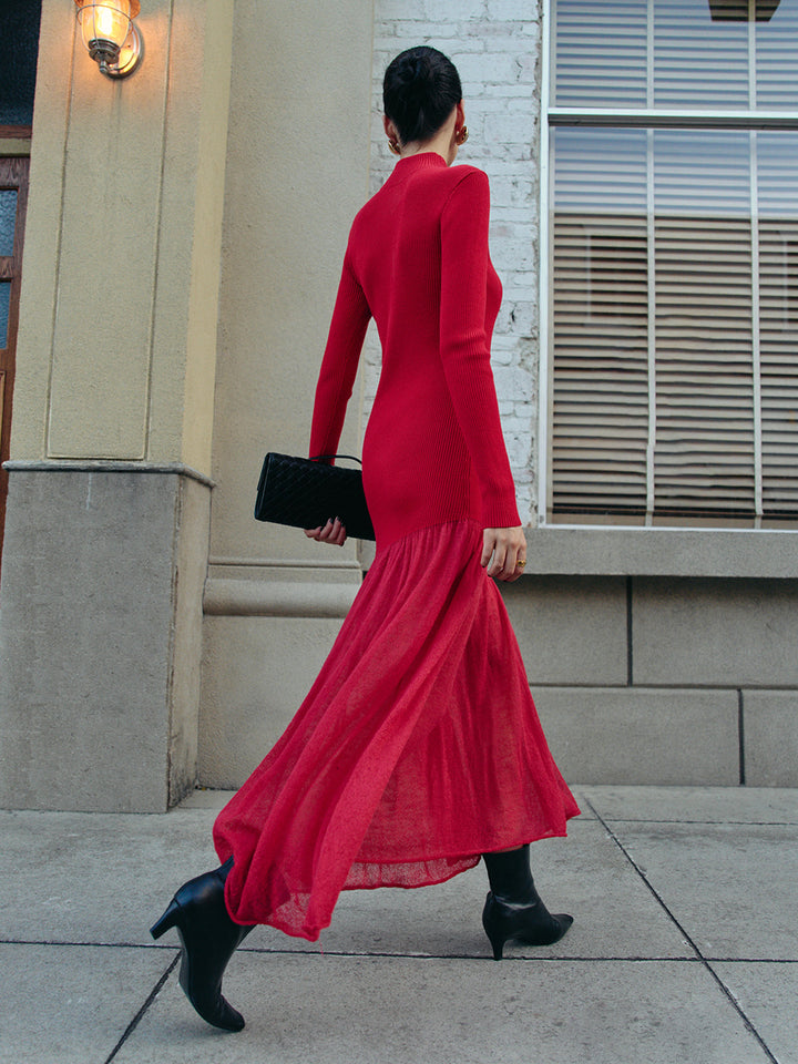 Robe Pull Col Montant À Empiècements Plissés