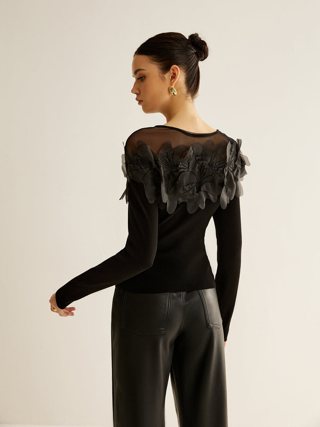 Blouse Ajustée Fleurie Semi-Transparente