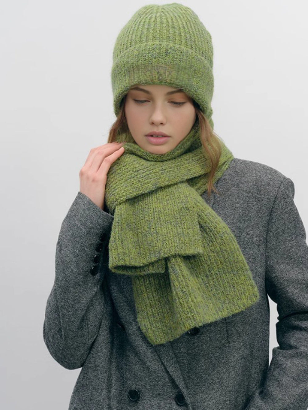 Chapeau Tricoté Chaud Uni Écharpe Assortie