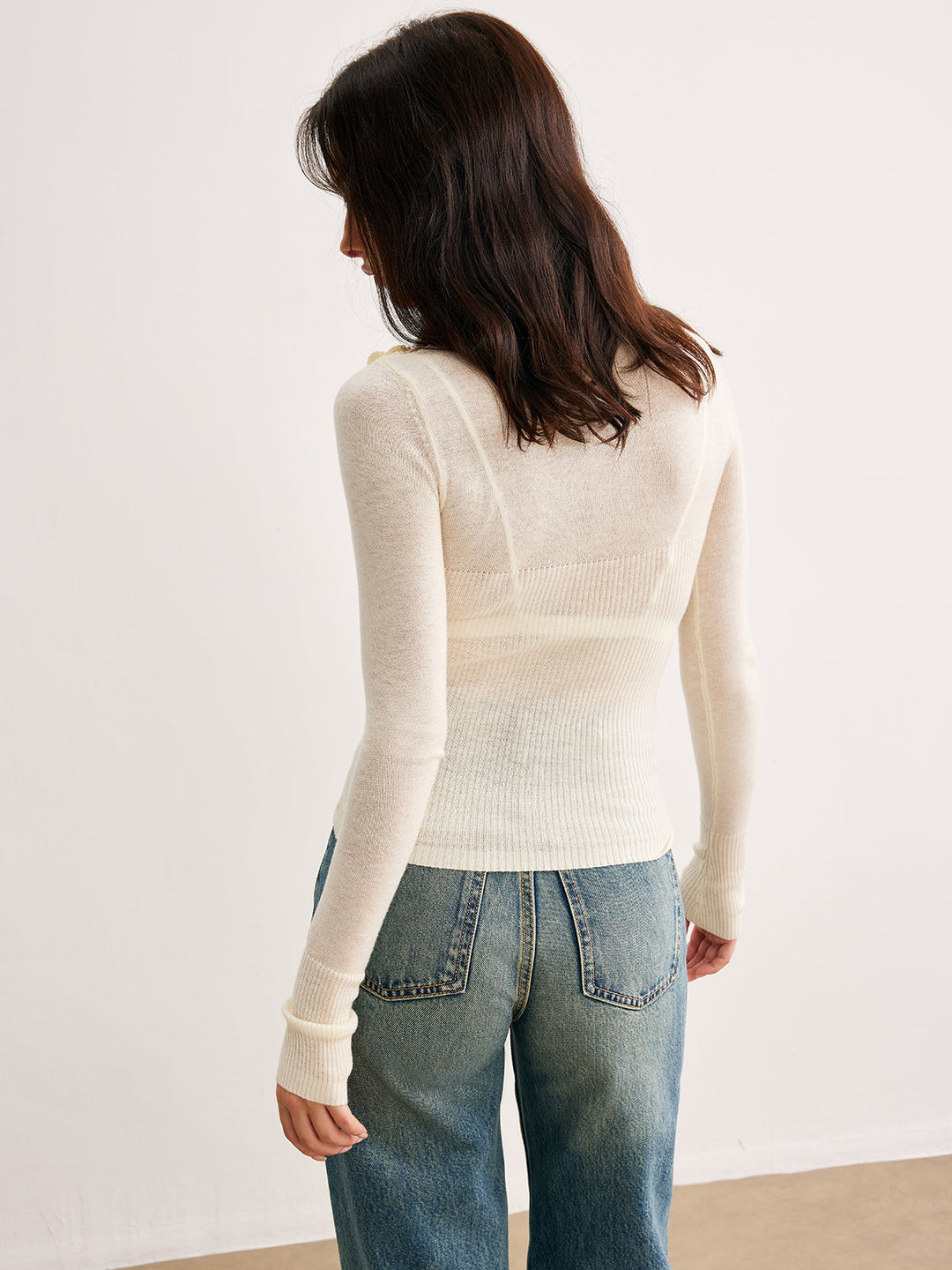 Haut en tricot semi-transparent à fleurs 3D