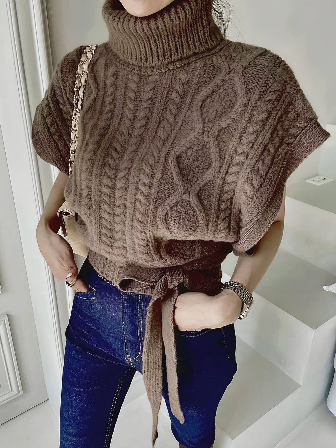 Gilet Pull Col Roulé Noué