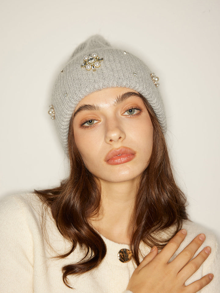 Bonnet en fourrure de lapin avec strass