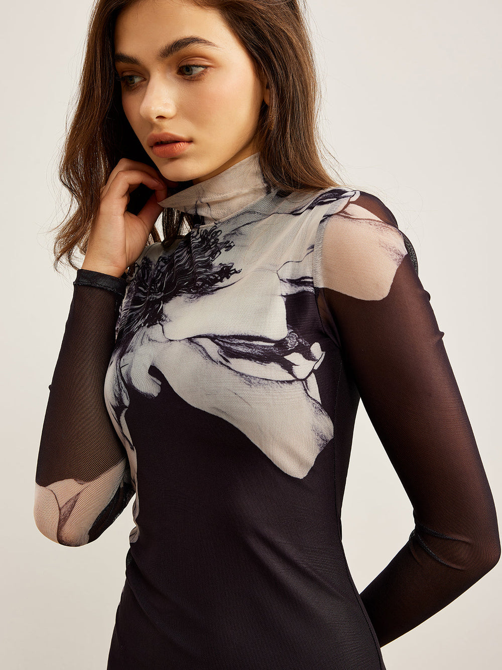 Robe en maille imprimée à col montant