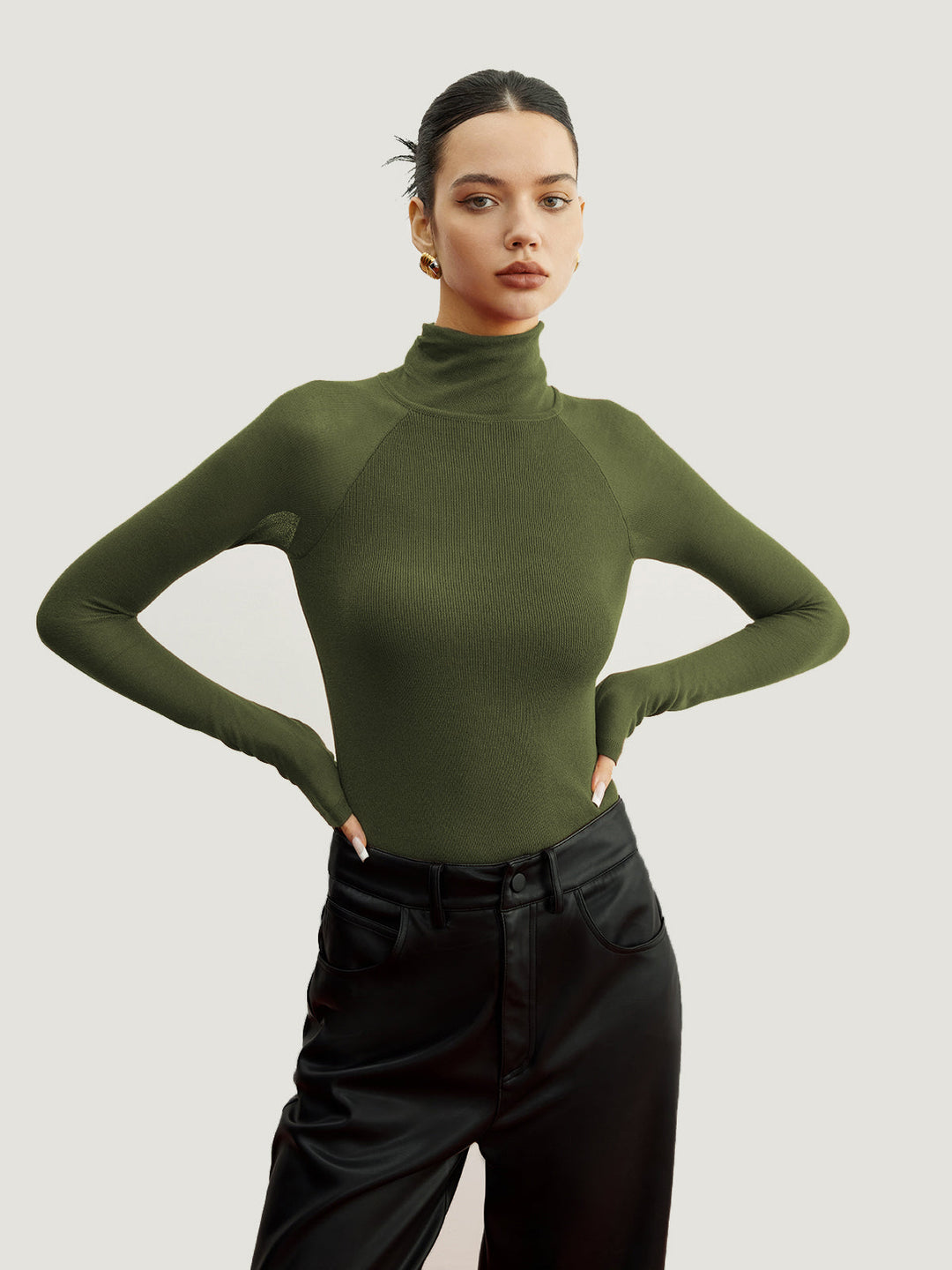Pull ajusté à manches transparentes