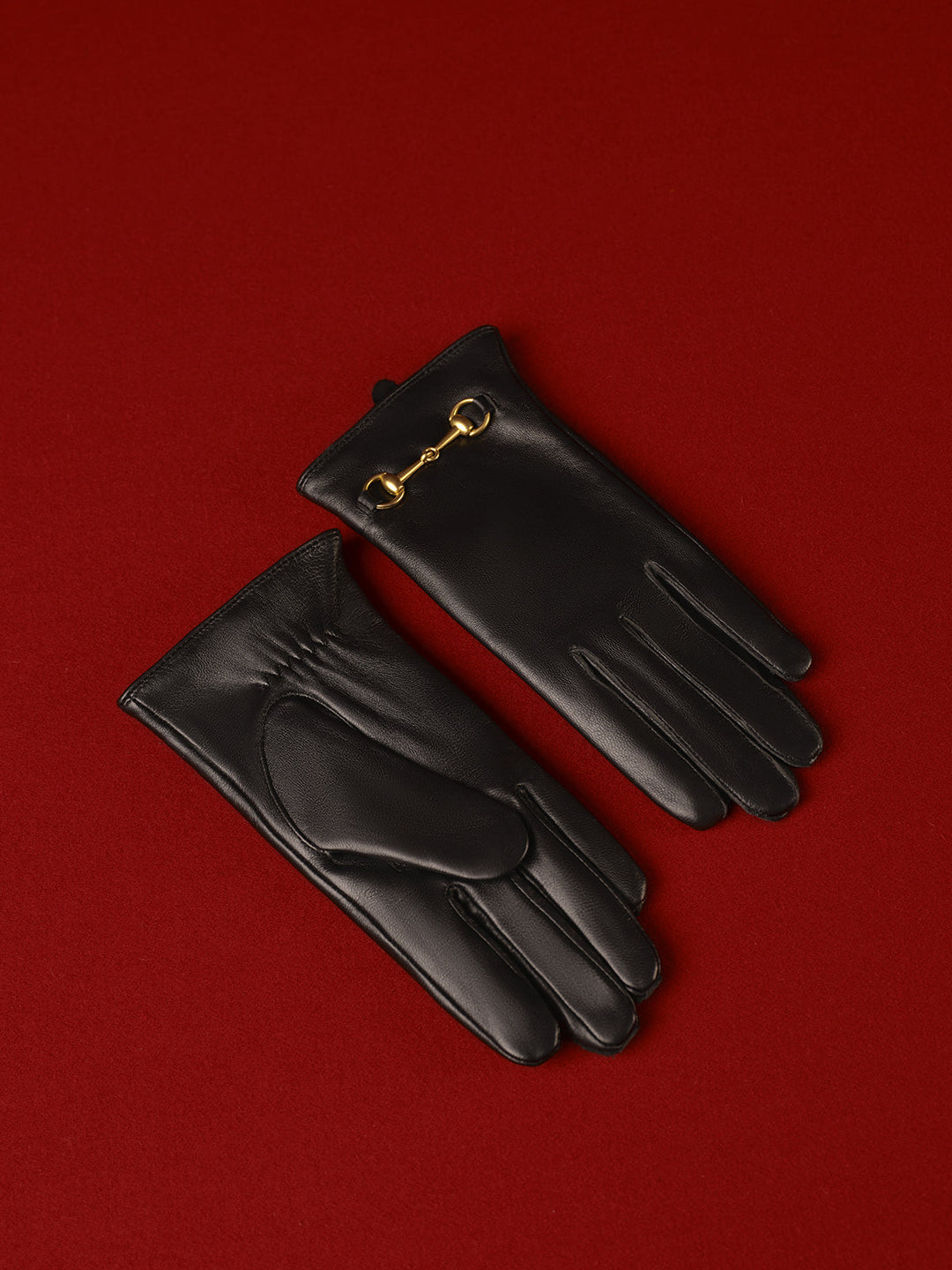 Gants en cuir d'agneau avec détails en métal et polaire