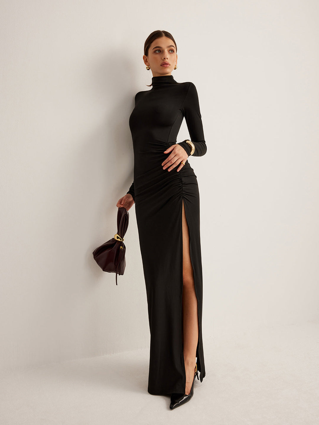 Robe Longue Plissée à Col Montant