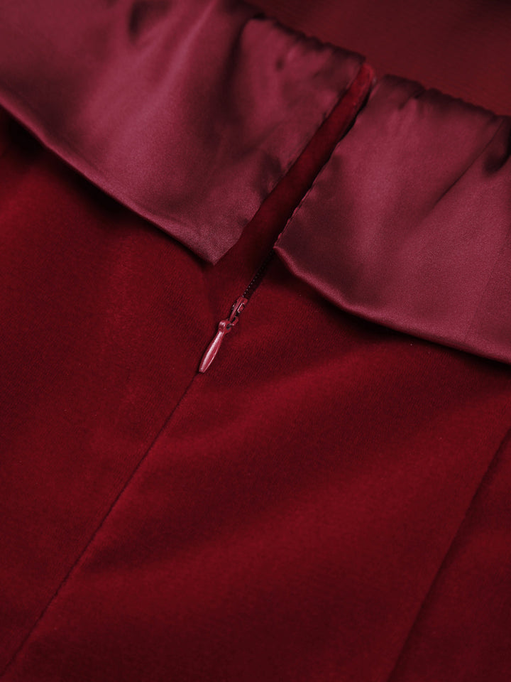 Robe Courte Sans Bretelles en Velours Satiné