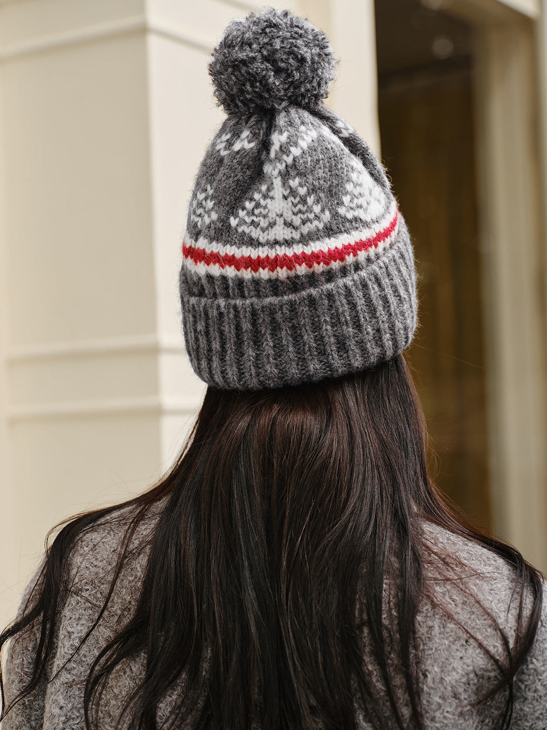 Bonnet tricoté chaud de Noël