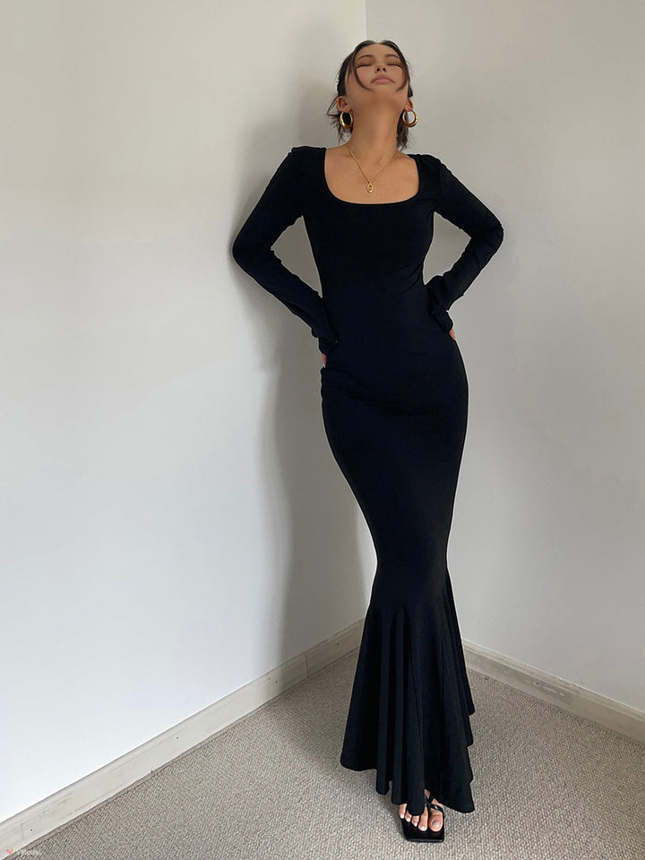 Robe Longue Ajustée en Tricot Volanté
