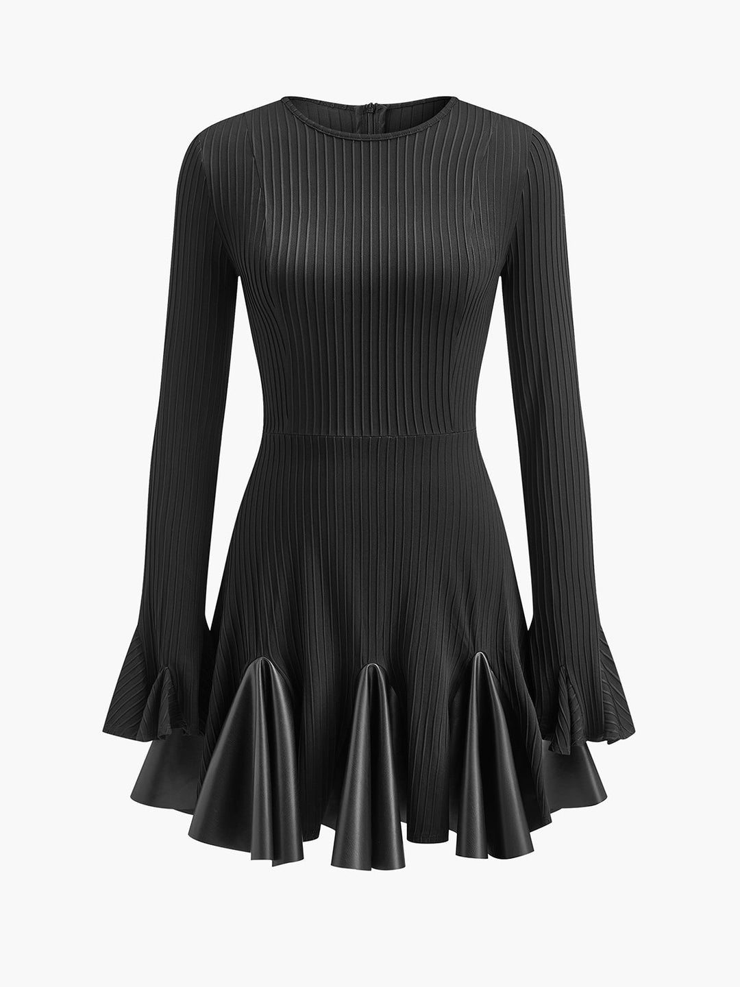Robe à découpes en faux cuir plissée