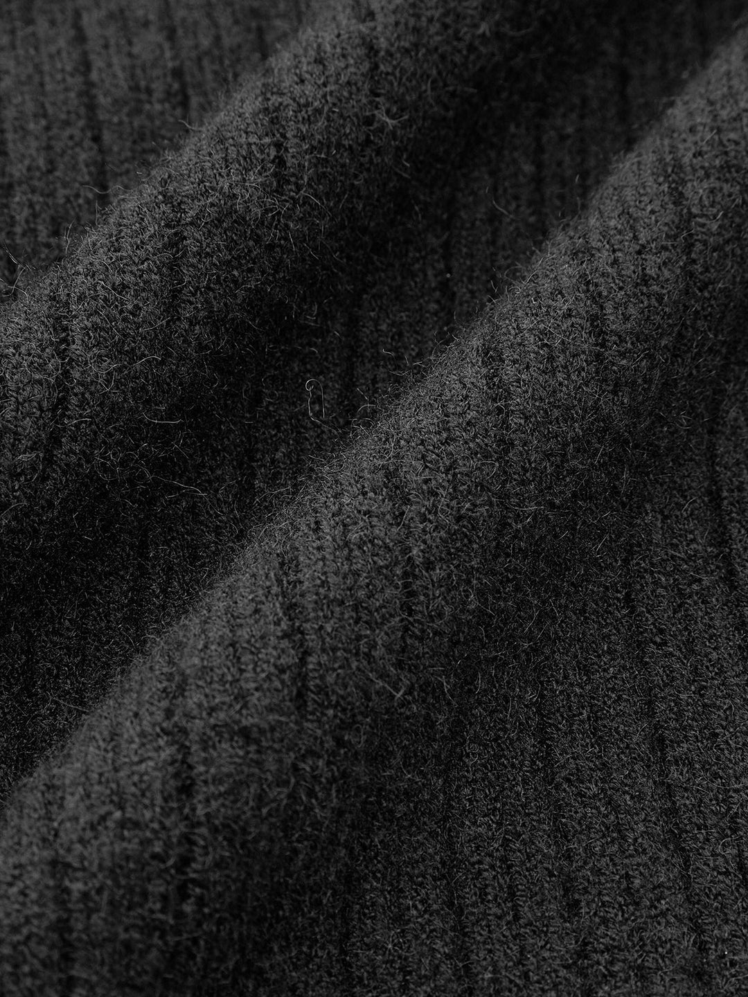 Pull en tricot à volants contrastants