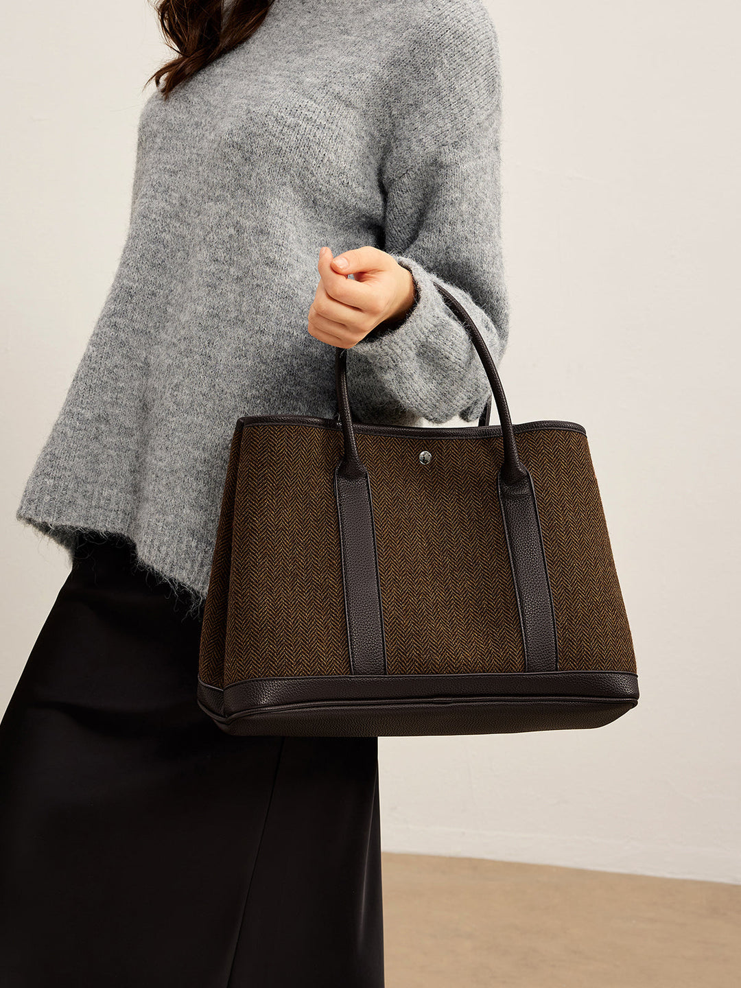 Sac fourre-tout à fermoir à boucle Chevron