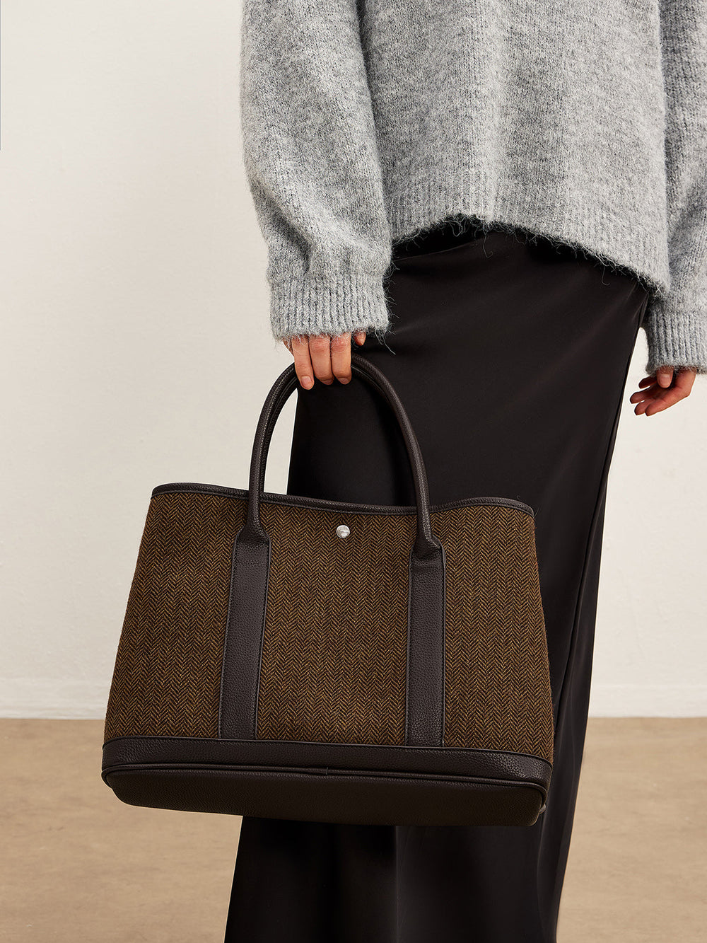 Sac fourre-tout à fermoir à boucle Chevron