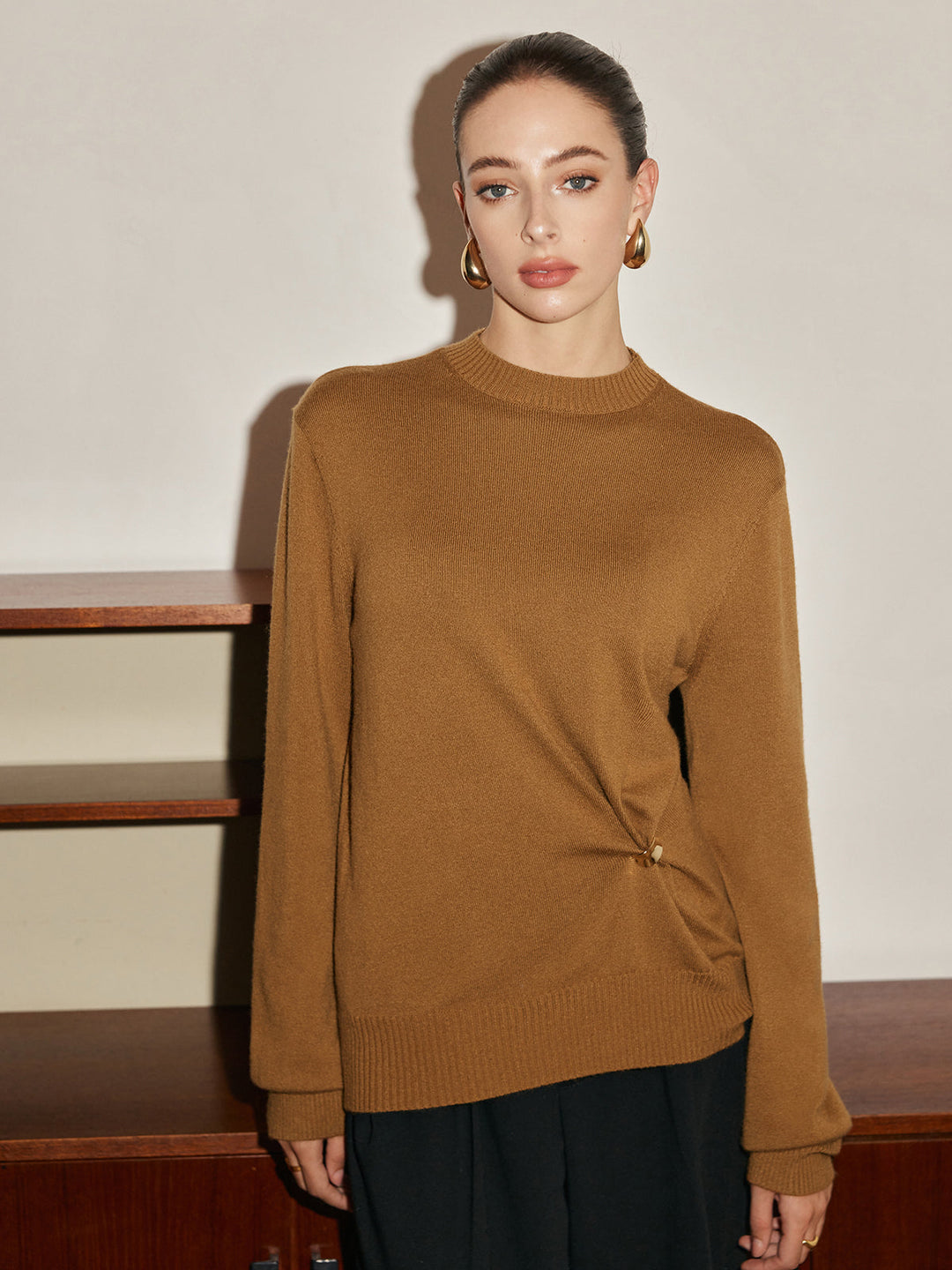 Pull en laine mélangée nouée en métal