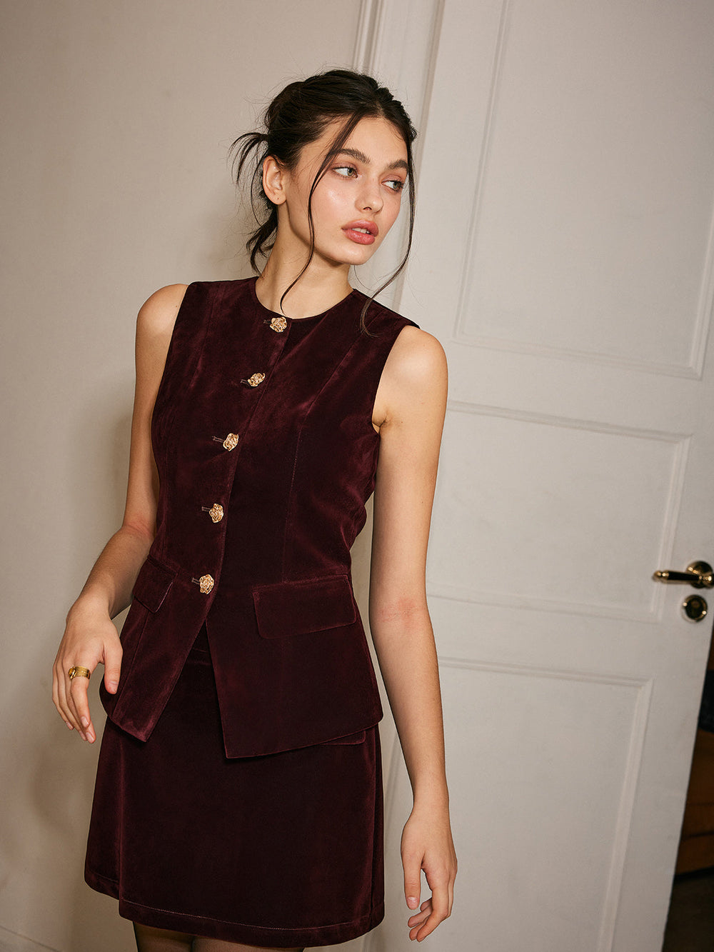 Gilet Côtelé en Velours avec Boutons Métalliques