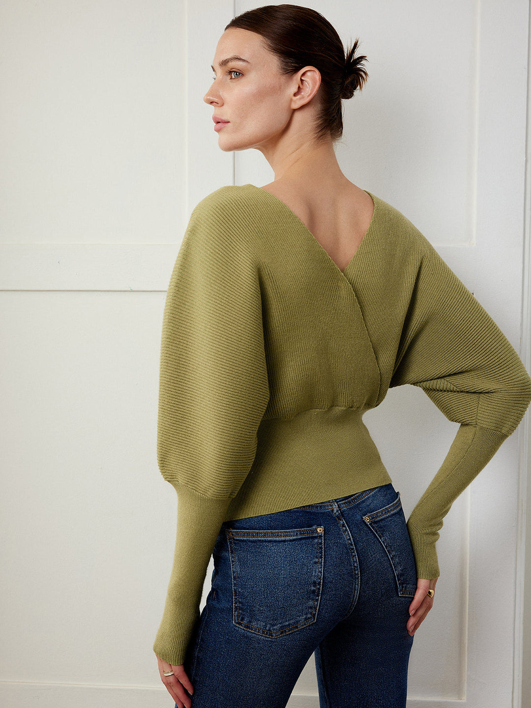 Pull à manches gigot ressert aux poignets