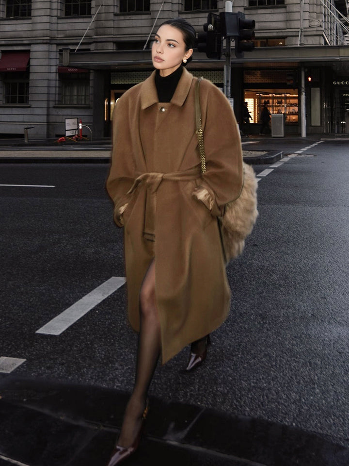 Manteau Long Boutonné à Revers Ceinturé