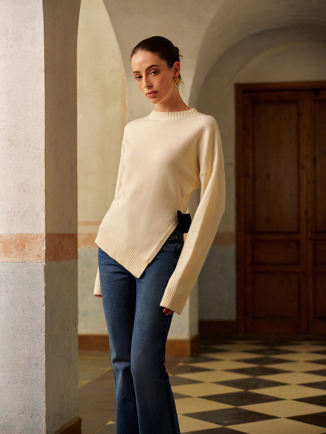 Pull à col montant fendu extensible