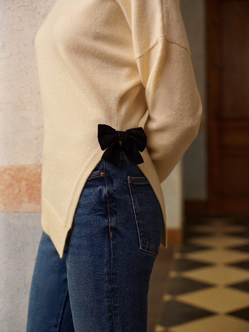 Pull à col montant fendu extensible