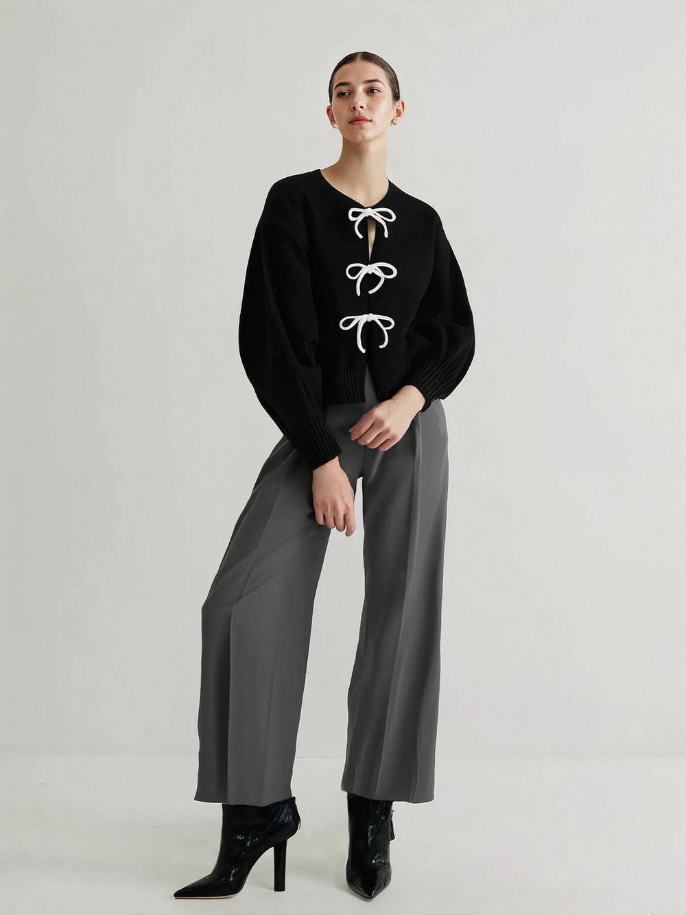 Pull avec nœud sur le devant
