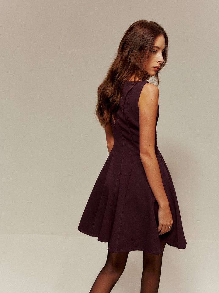 Robe Courte à Bretelles Plissées