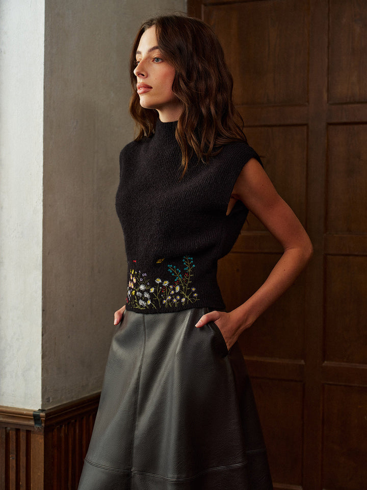 Gilet à col droit avec broderie florale