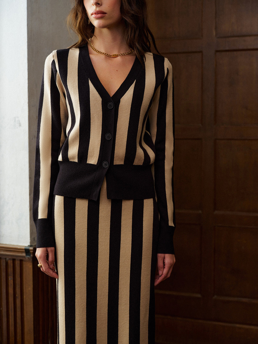 Ensemble Jupe-Jupe Pull à Col en V Rayé Bicolore