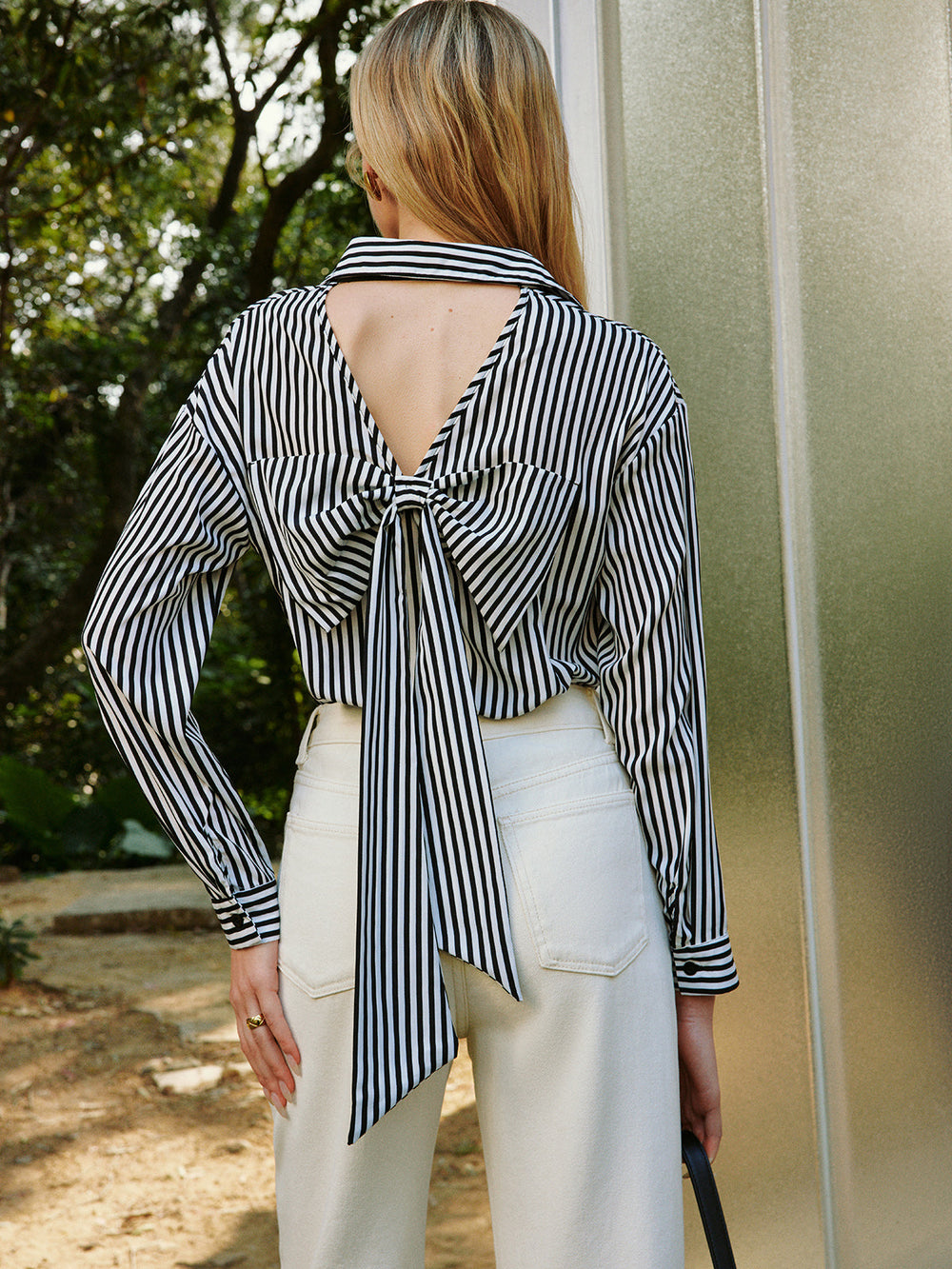 Chemise à Noeud Sans Dos à Rayures