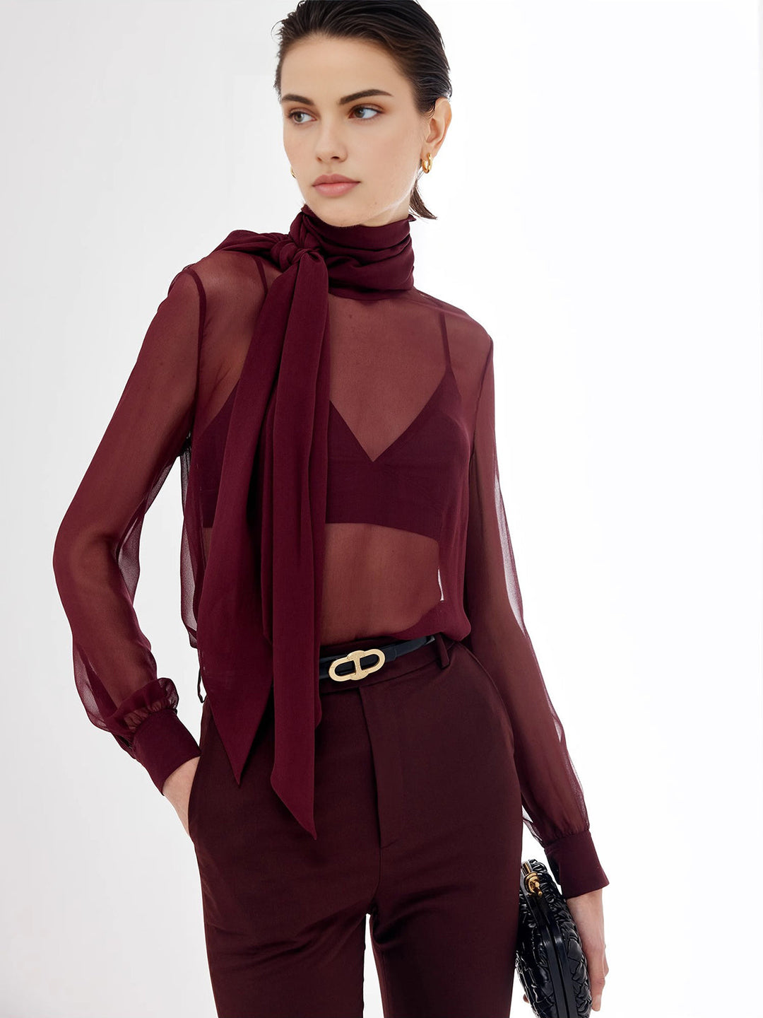 Blouse en mousseline à nœud transparent