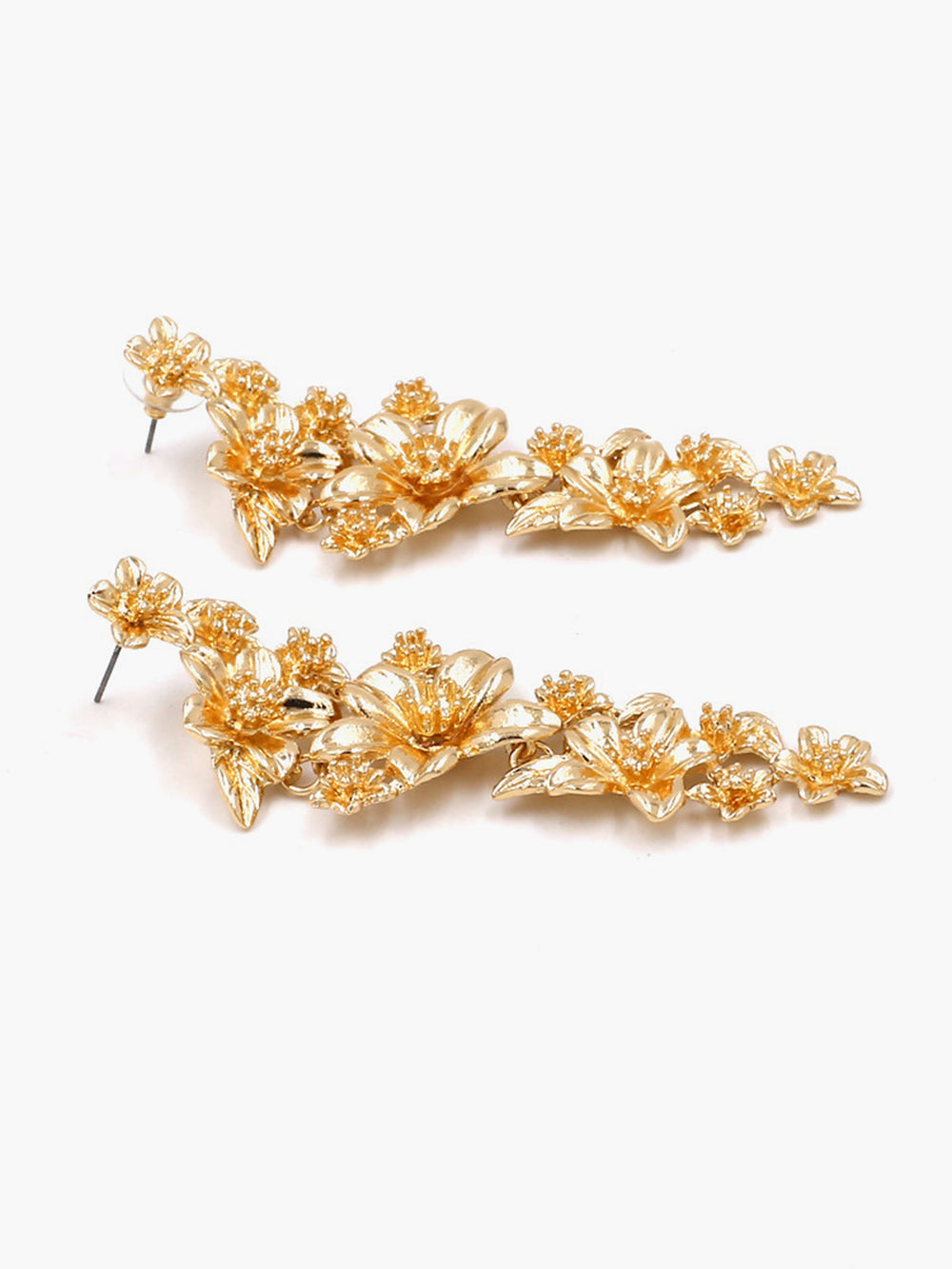 Boucles d'oreilles pendantes florales dorées