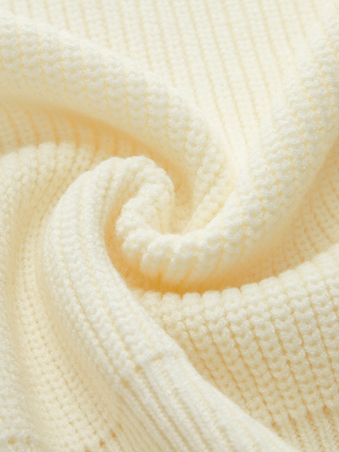 Gilet sans manches côtelé à boucle métallique