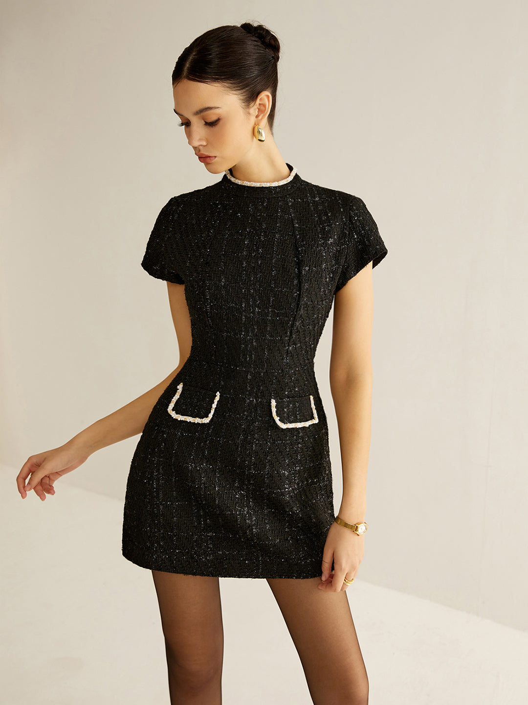 Robe Tweed Manches Courtes Élégante